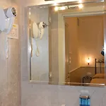 Flavia 3* Rome