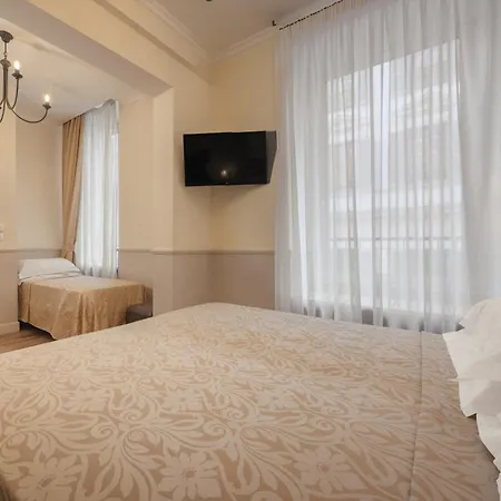 Flavia فندق روما